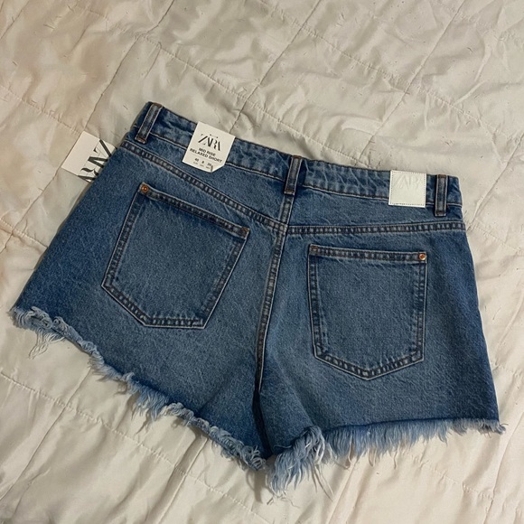Zara shorts - Picture 5 of 6